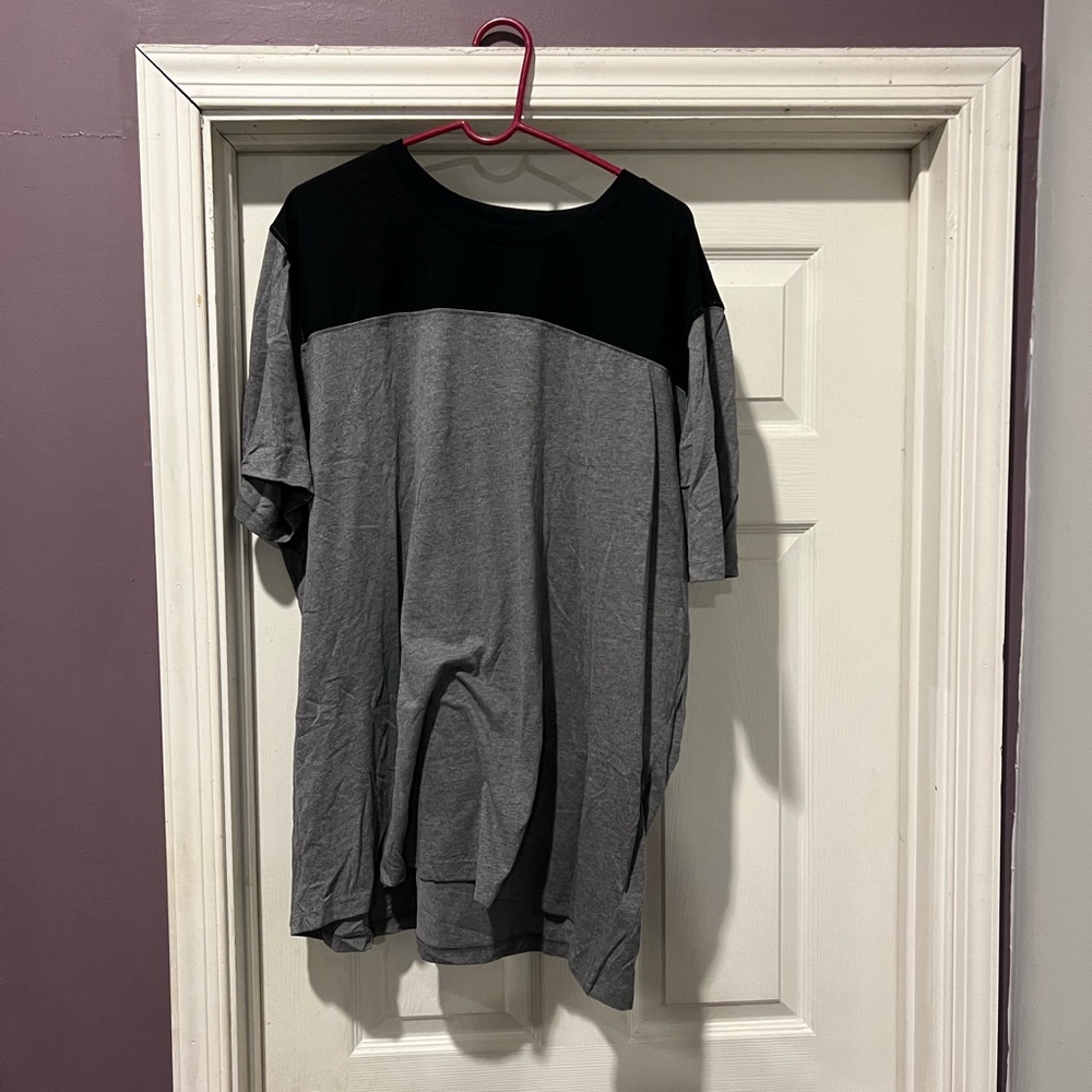 Men’s Three 3x old navy two toned tees